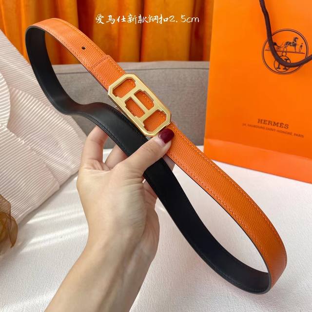 特 爱马仕 Hermes 原单爱马仕，宽2.4Cm进口原版皮带身，双面可两面用，精品电镀五金 ！