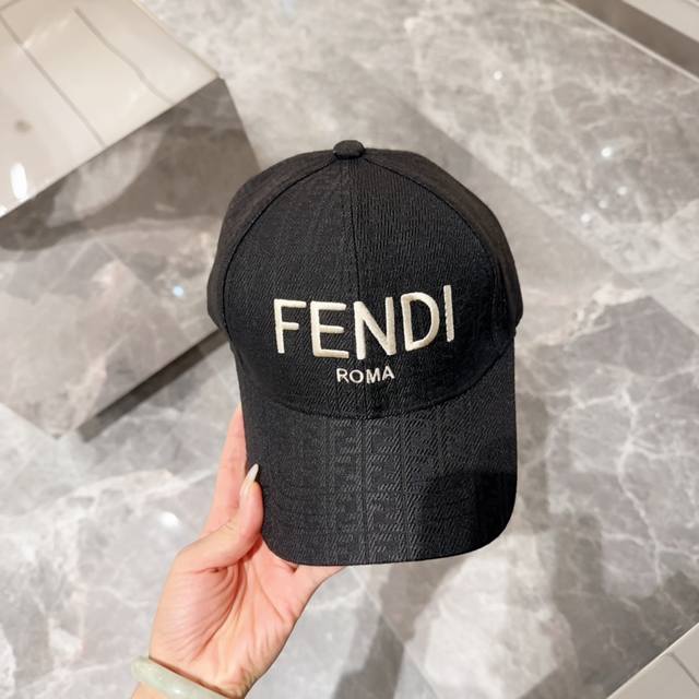 Fendi 芬迪 版型超好 新款棒球帽