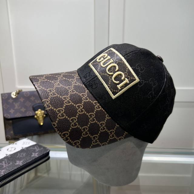 古奇棒球帽gucci官网新品，棒球帽，原单品质火爆来袭 工艺非常精美 高档大气上档次！低调奢华，方便携带！跑量！