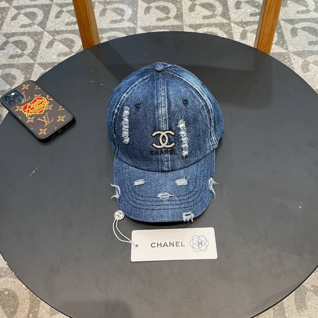 香奈儿chanel 新品牛仔棒球帽，小香经典简约，时尚休闲设计 跑量新品