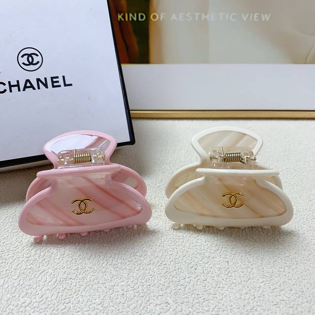 Chanel小香 Chanel抓夹 新款logo抓夹气质百搭日常精致小单品小仙女必入单品 宝藏款 闭眼入推荐款 单个