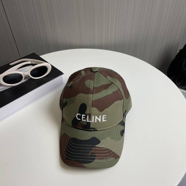 爆款celine 赛琳 官网代购版本。 原版1:1 定制！ 简约字母明星同款最新棒球帽，时尚潮流，高端做工！每一个帽子都是用心之作！非一般的品质，男女均可。 C