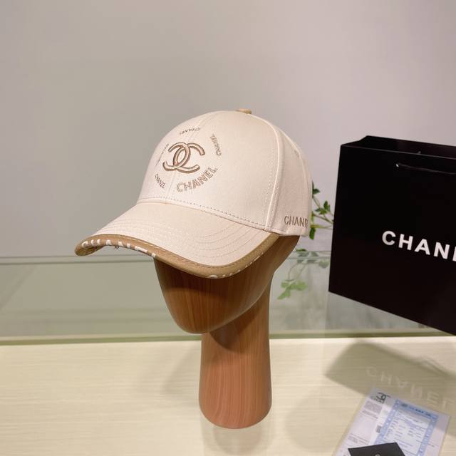 Chanel香奈儿 新款简约刺绣logo棒球帽，新款出货，大牌款超好搭配，赶紧入手！