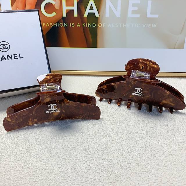 Chanel小香 Chanel抓夹 醋酸logo抓夹 气质百搭 日常精致小单品 小仙女必入单品 宝藏款 闭眼入推荐款 单个