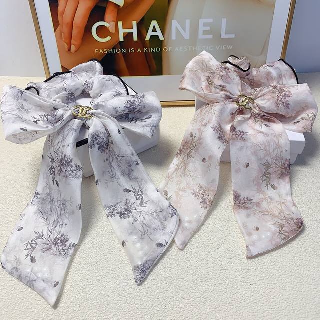 Chanel小香 Chanel皮筋 国风蝴蝶结飘带logo皮筋发圈 日常精致小单品 气质百搭小仙女必入单品 宝藏款 闭眼入推荐款 单个