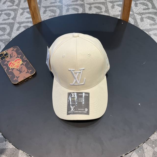 路易威登棒球帽louisvuitton Lv棒球帽，简约大气，经典老花，男女用