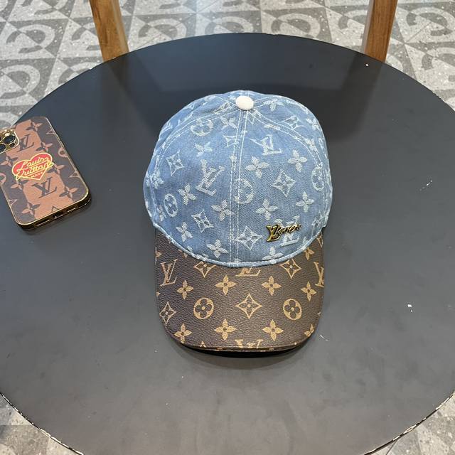 路易威登棒球帽louisvuitton Lv牛仔棒球帽，简约大气，经典老花，男女通用