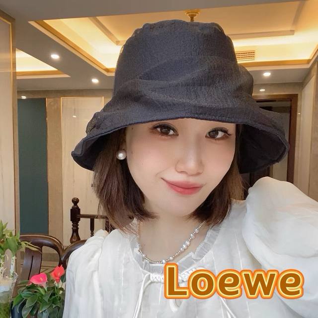 Loewe罗意威韩系新款高定云纱复古时尚百搭街头出游渔夫帽女夏季遮阳帽沙滩帽