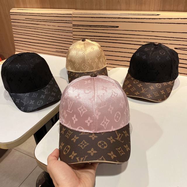 特 Louis Vuitton 官网同步上线 韩版新款英式运动款重工定制款原单品质 男女通用棒球帽 纯绵地质面料