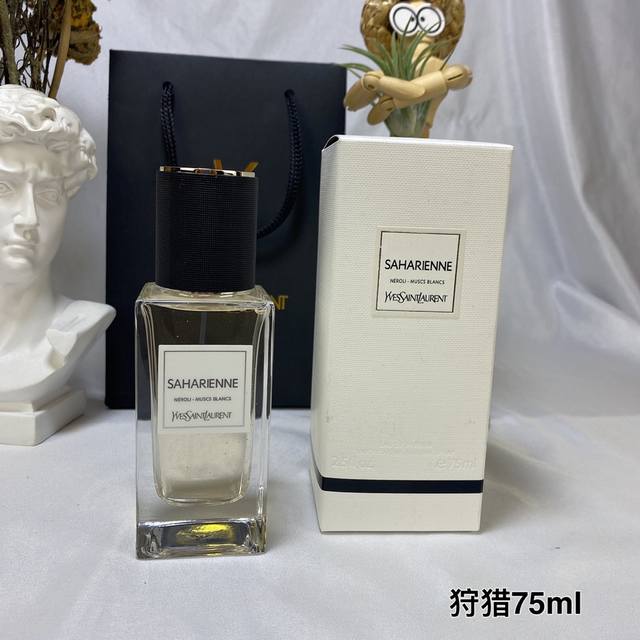 圣罗兰 Saharienne撒哈拉狩猎外套75Ml Ysl Yves Saint Laurent Saharienne 香调:柑橘馥奇香调 前调：香柠檬苦橙叶粉