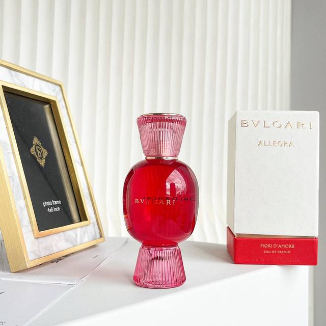 原单香水 Bvlgari Allegra Fiori D'Amore 宝格丽花漾恋曲女士香水 青春涌动的香气，彷佛回到了纯纯的初恋时光 甜美浪漫，令人欣喜 香味