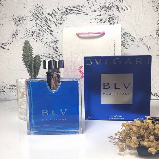 专柜bvlgari 宝格丽pour Homme 蓝宝石蓝茶宝蓝男士香水100Ml， 香 调 木质辛香调 前 调 豆蔻、檀木 中 调 杜松子、生姜、良姜 后 调