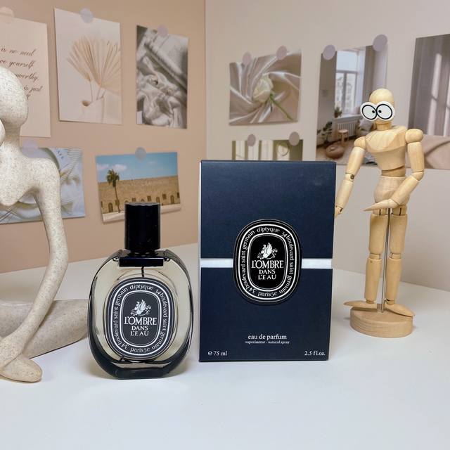 蒂普提克礼盒黑标影中之水 水中影 淡香精75Ml Diptyque L'Ombre Dans L'Eau Eau De Parfum,2012 品牌：蒂普提克