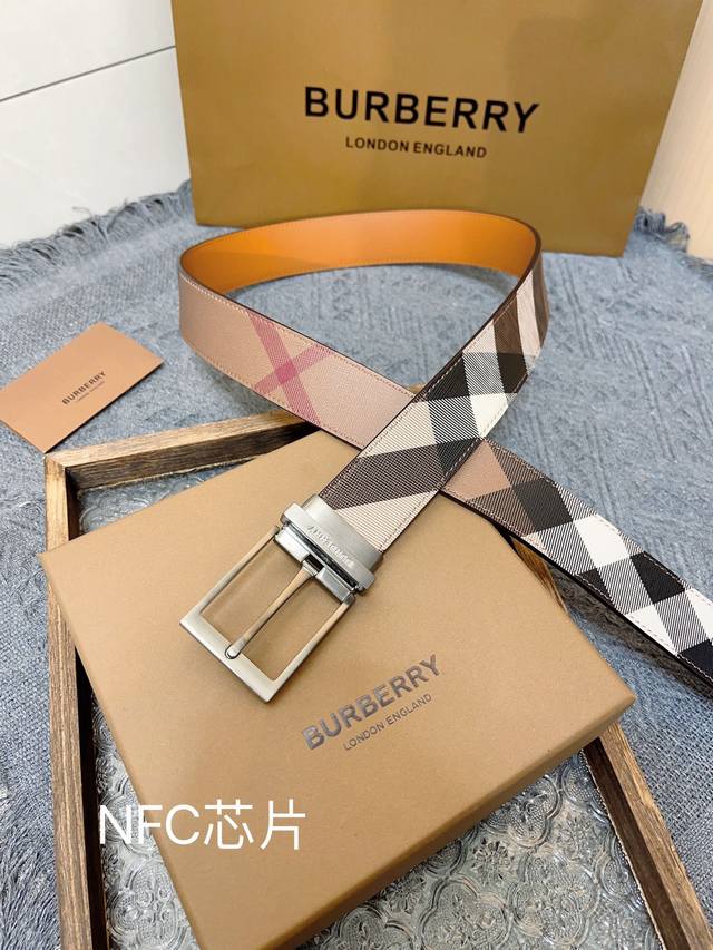 特 Burberry.巴宝莉 全套包装 高版本 精品尾夹五金扣 宽度35Mm 搭配原版皮带 对版 款式休闲易搭配服饰 带身可双面用