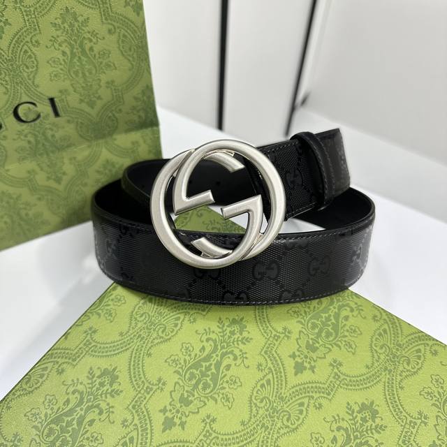 特 Gucci 774153 92Tin 水晶暗黑gg Supreme Pvc老花 内衬进口专用底料 宽度4.0Cm 新版圆润互扣式双g搭扣 - 点击图像关闭