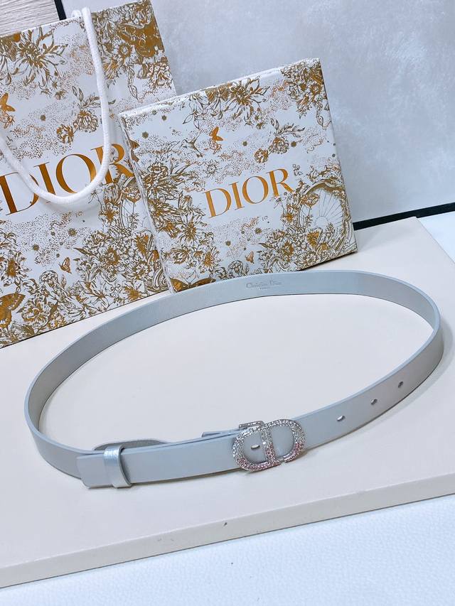 特 Dior Montaigne 腰帯 20毫米黑色光滑牛皮革和粉色渐变仿水晶 、双面头层小牛皮 码数75-100欧