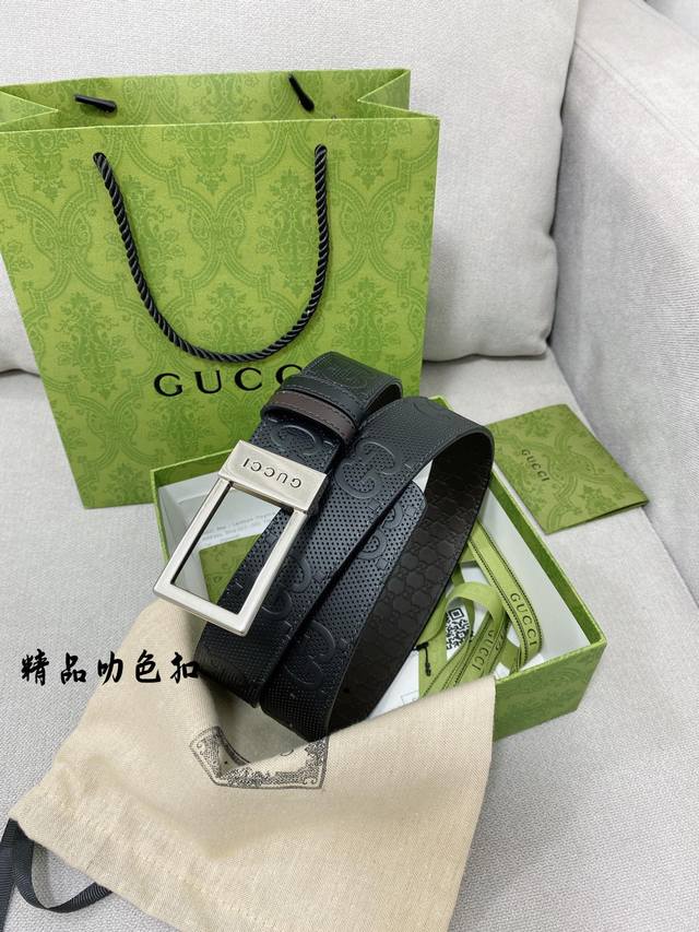 Gucci 海外专柜同步新款，双面可用原单腰带，进口原厂头层牛皮，搭配精品内穿扣头，宽度3.5Cm