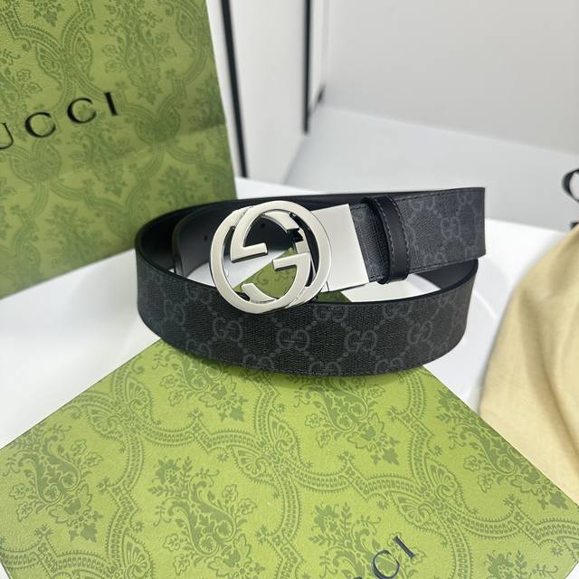 Gucci 473030 Kgdhhn 黑灰supreme Pvc老花 小牛皮黑底 宽度3.7Cm 圆双g旋转扣 双面可用 可裁剪