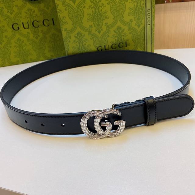 Gucci 古奇官网新款，正品规格 3.0Cm搭配头层小牛皮腰带，时尚百搭