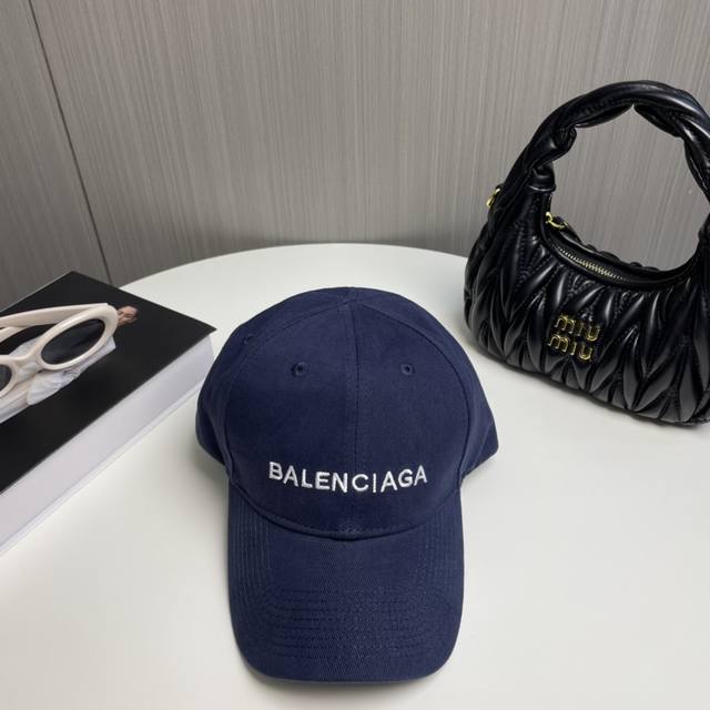 巴黎世家balenciaga刺绣原单棒球帽质量非常棒休闲时尚百搭款男女同款！