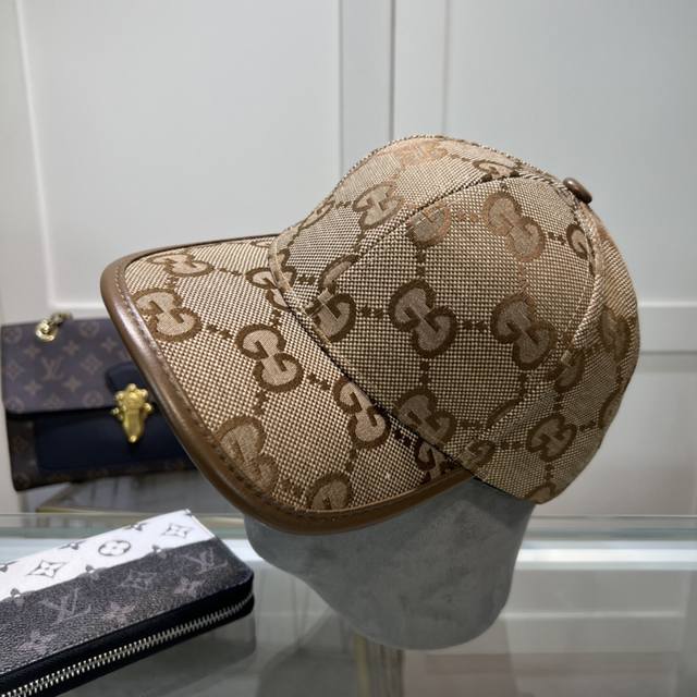 古奇棒球帽gucci官网新品，棒球帽，原单品质火爆来袭 工艺非常精美 高档大气上档次！低调奢华，方便携带！跑量！