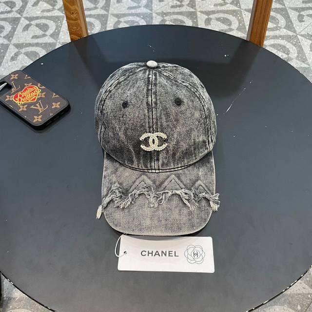 香奈儿chanel 新品牛仔棒球帽，小香经典简约，时尚休闲设计 跑量新品