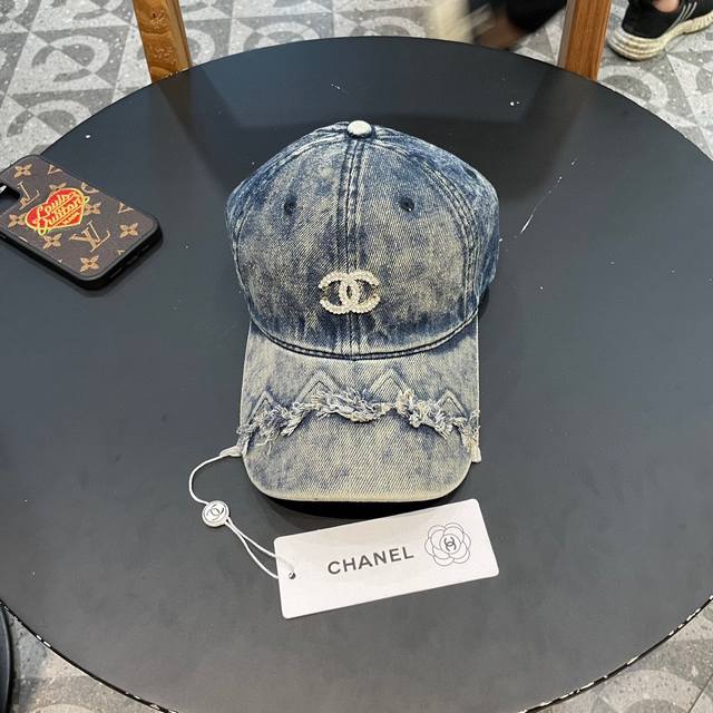 香奈儿chanel 新品牛仔棒球帽，小香经典简约，时尚休闲设计 跑量新品