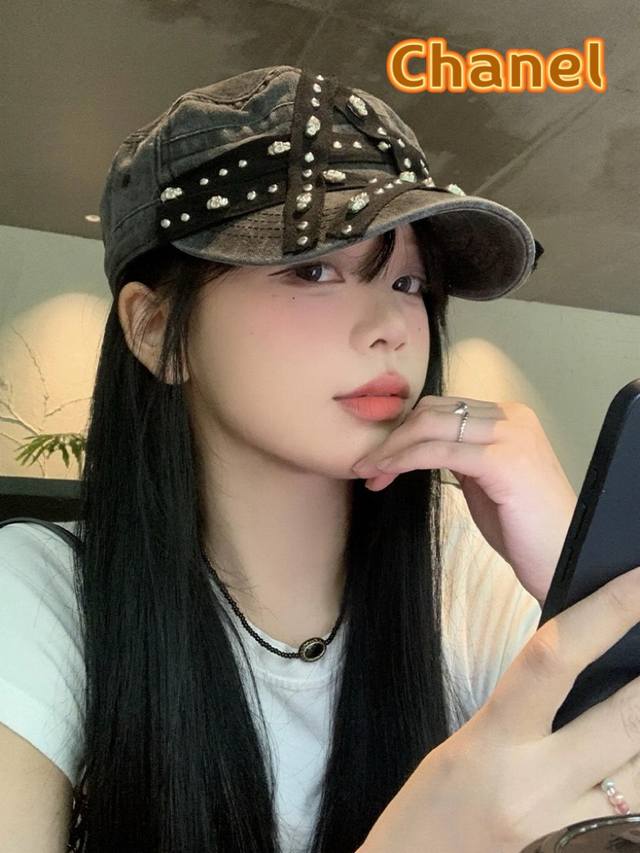 Chanel香奈儿 五角星水洗牛仔平顶鸭舌帽女复古做旧显脸小y2K铆钉朋克贝雷帽子