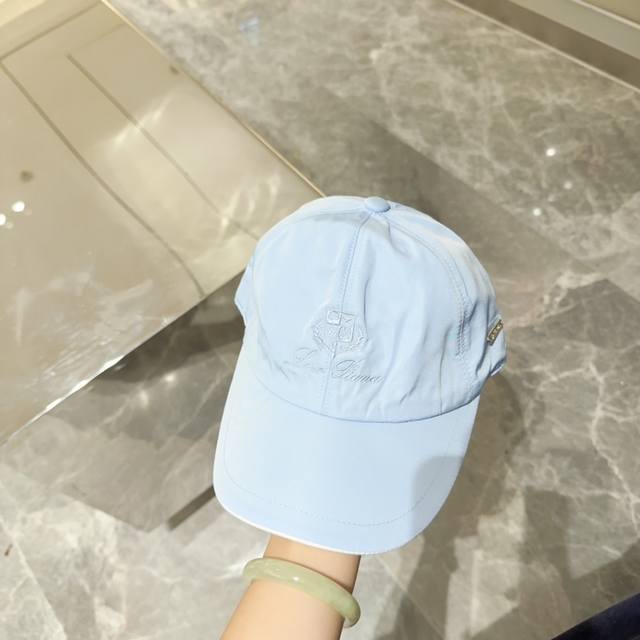 Loro Piana 诺悠翩雅 新款高版本棒球帽，大牌同步，超好搭配，出货！