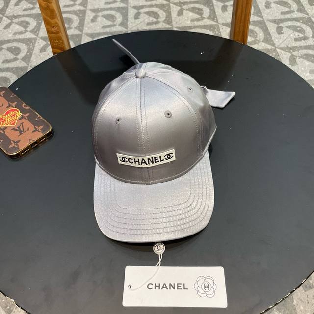 Chanel 香奈儿新款丝绸缎面帽子女春夏天时尚遮阳绑带棒球帽情侣鸭舌帽韩版百搭