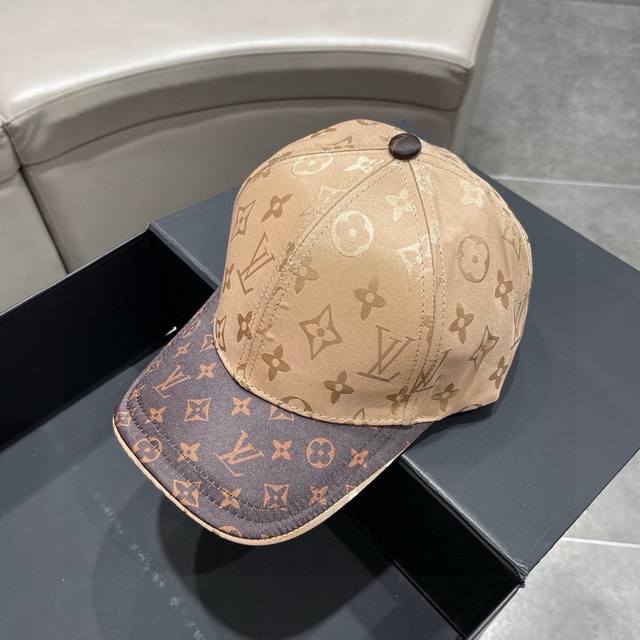 路易威登 Louisvuitton 2024春夏新款lv棒球帽，重工打造完美老花迷彩，高端大气，百搭款男女通用！