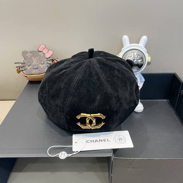 Chanel 春秋新款c字母标南瓜贝雷帽子女时尚休闲百搭韩版网红英伦风薄款