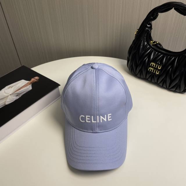 爆款celine 赛琳 官网代购版本。 原版1:1 定制！ 简约字母明星同款最新棒球帽，时尚潮流，高端做工！每一个帽子都是用心之作！非一般的品质，男女均可。 C