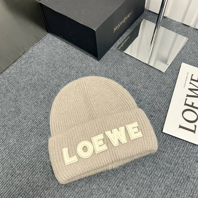 特价 配防尘袋 Loewe罗意威 2024早秋高端兔毛针织毛线帽，毛绒材质，非常百搭