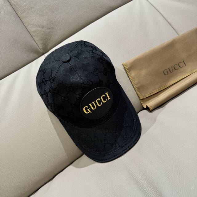 配包装布袋，Gucci 古奇 新款原单棒球帽，Gucci烫金，专柜最新款，1:1开模订制，正版开模，原版帆布料+头层牛皮，原厂品质！质量超赞，基础头围56，贴