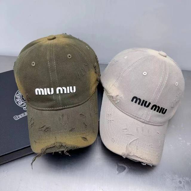 跑量 Miumiu～新款棒球帽，鸭舌帽 洗水破洞棒球帽，潮人必备！