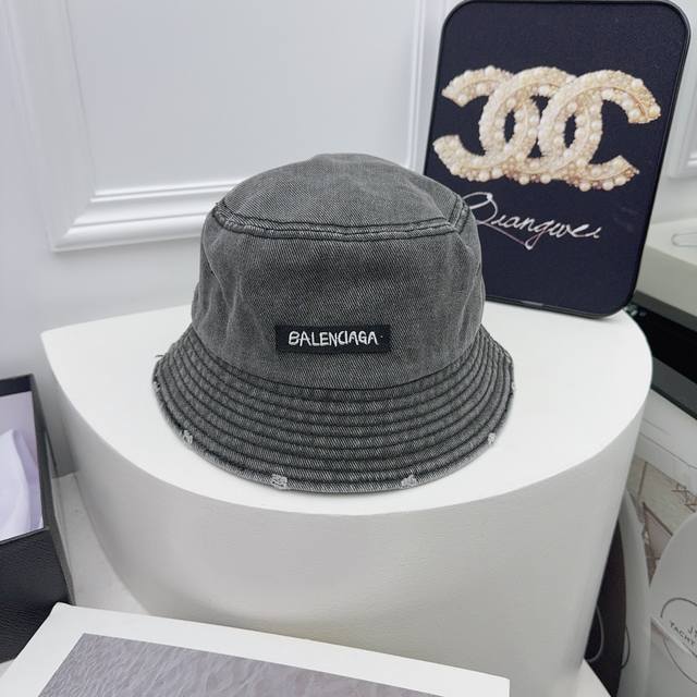 跑量 Balenciaga巴黎世家新款牛仔渔夫帽