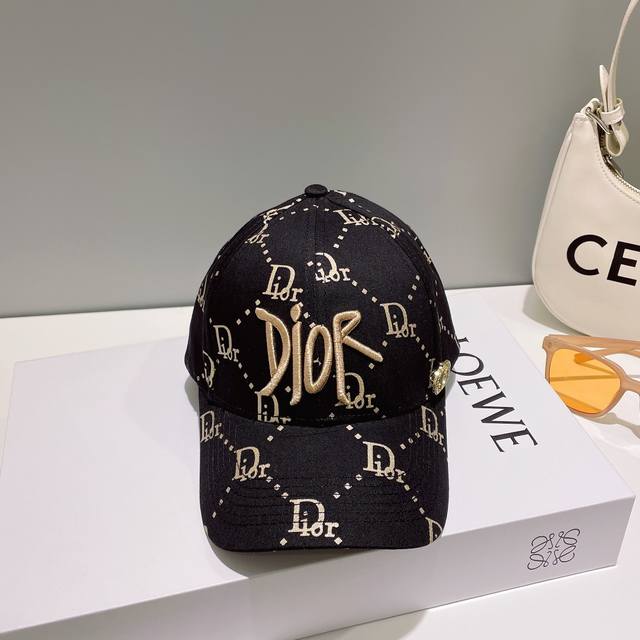 配防尘袋 上新 迪奥dior 新款棒球，休闲旅游必备！纯收工制作，名媛气质款