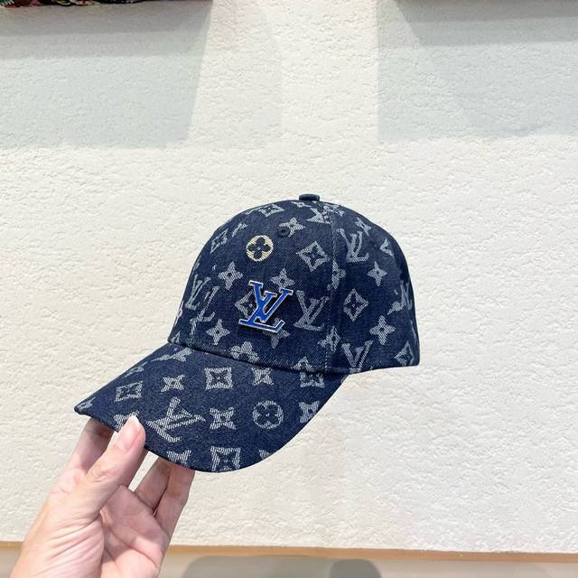 路易威登louisvuitton2024新款牛仔棒球帽 Lv棒球帽，简约大气，男女通用