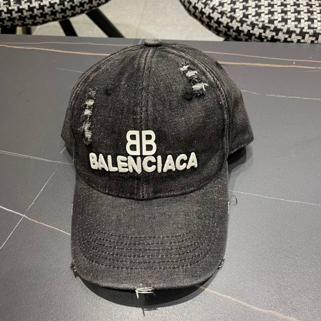 Balenciaga巴黎世家春款牛仔棒球帽，高品质透气性巨佳，四季佩戴款 高颜值时尚单品！ 男女同款 - 点击图像关闭