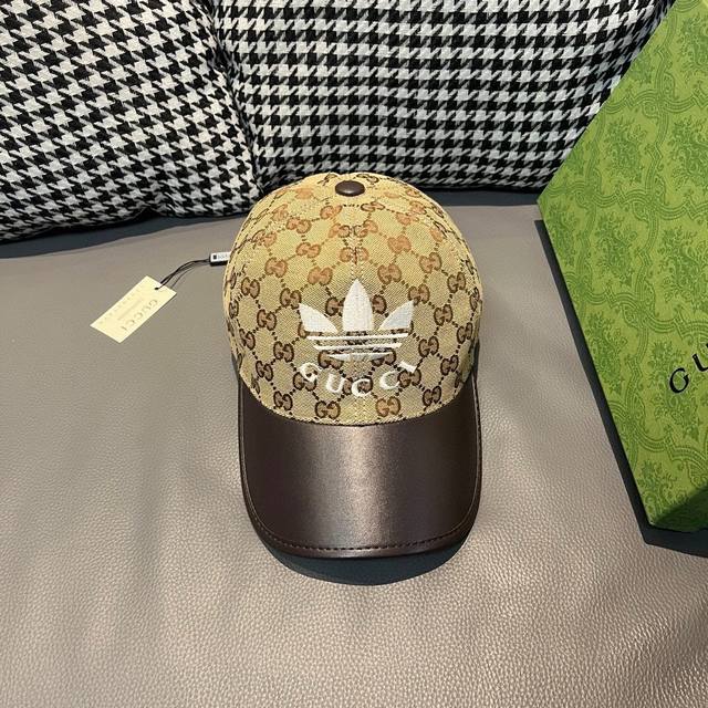 古奇新款 Adidas&Gucci联名款出货啦！ 配盒子布袋。专柜热卖中。1:1开模订制，重工打造，完美复刻！ - 点击图像关闭