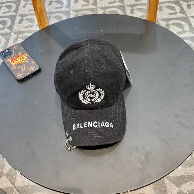 新品balenciaga巴黎世家新款棒球帽 现货秒发简约时尚超级无敌好看的帽子！情侣款！原单货比起其他帽子的优势， - 点击图像关闭