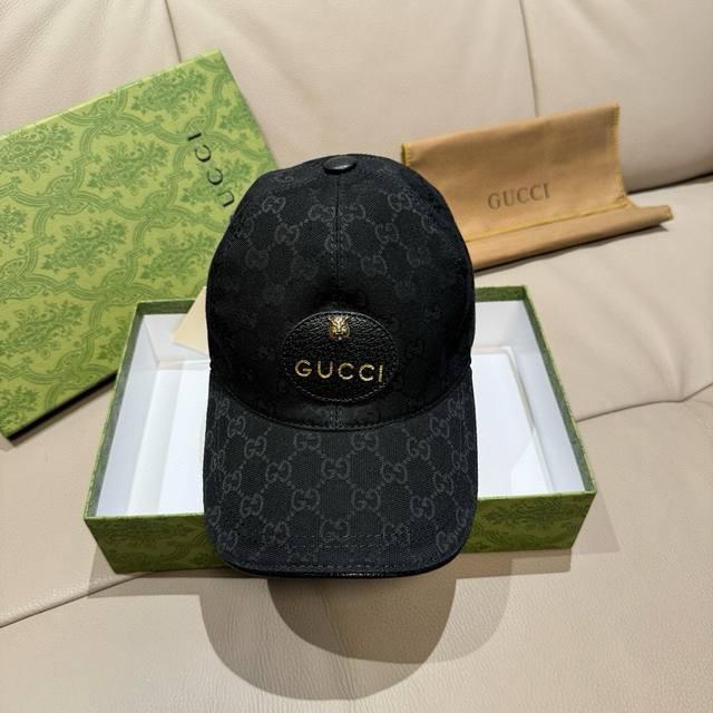 配包装布袋，Gucci 古奇 新款原单棒球帽， 小虎头，专柜最新款，1:1开模订制，正版开模五金，原版帆布料+头层牛皮，原厂品质！质量超赞，基础头围56，贴片可 - 点击图像关闭