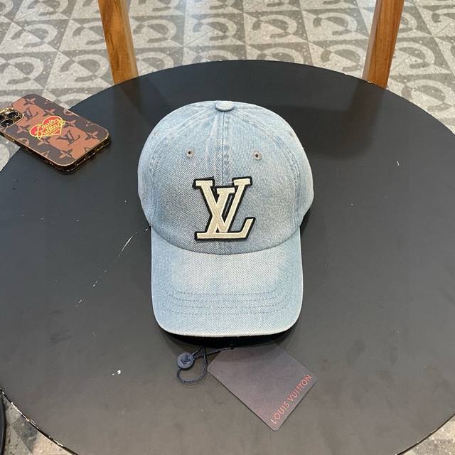 路易威登棒球帽louisvuitton Lv牛仔棒球帽，简约大气，经典老花，男女通用