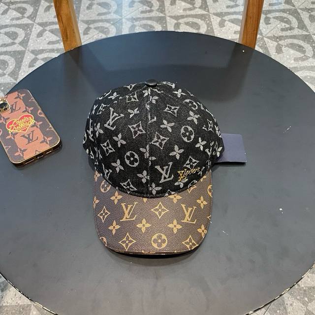 路易威登棒球帽louisvuitton Lv牛仔棒球帽，简约大气，经典老花，男女通用