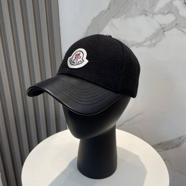 蒙口moncler 秋冬新款羊毛棒球帽，年轻时尚潮人穿搭色系，视觉效果超强，立体字母，好看有质感！