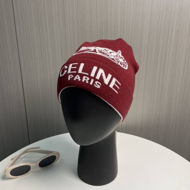 赛琳celine 爆款个性字母针织帽， 紧密织法，官网爆款，时尚博主网红必备单品， 时尚色调潮人必备