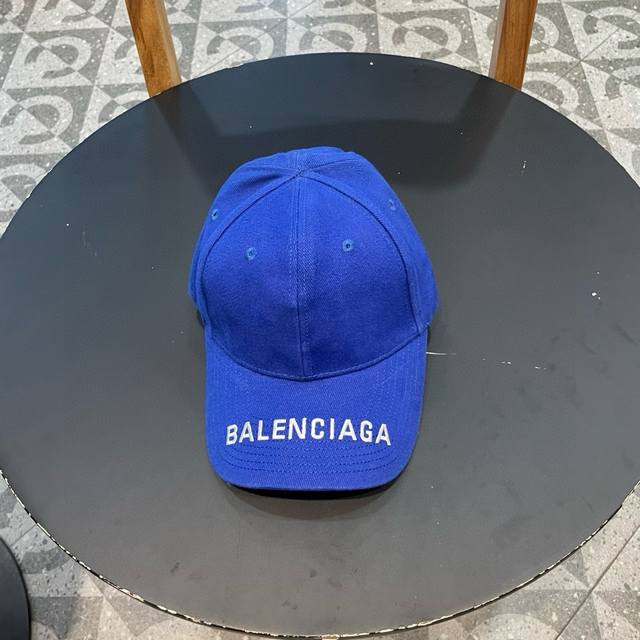 巴黎世家balenciaga刺绣原单棒球帽质量非常棒休闲时尚百搭款男女同款！