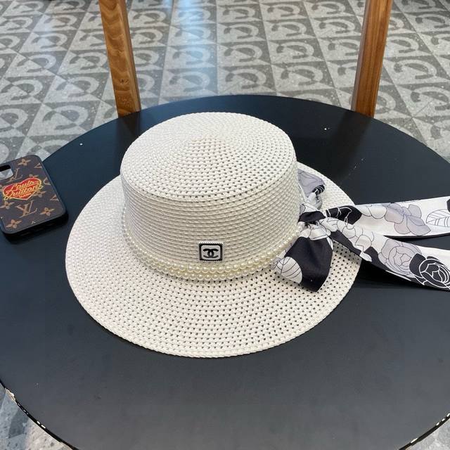 Chanel2024新款蝴蝶结丝带度假风盆帽草帽，大牌风～出街旅行单品