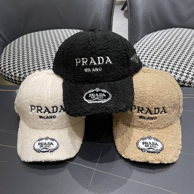 Prada 普拉达 2024秋冬毛绒经典原单棒球帽， 经典倒三角金属logo，专柜1:1开模订制纯棉内里质量超赞，